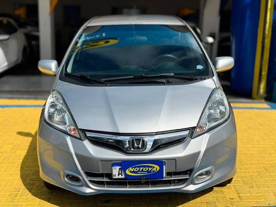 HONDA FIT 1.4 LX 16V FLEX 4P MANUAL HONDA FIT 1.4 LX 16V FLEX 4P MANUAL